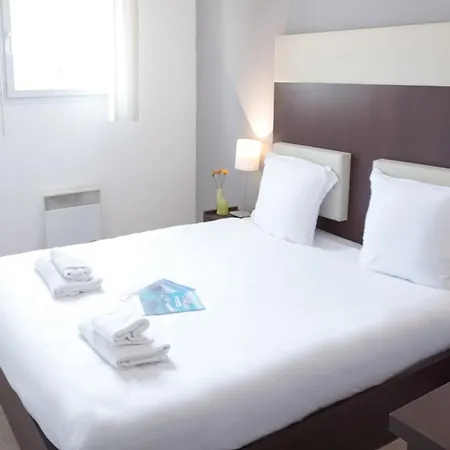 Apartahotel Zenitude Hôtel-résidences Six-fours *